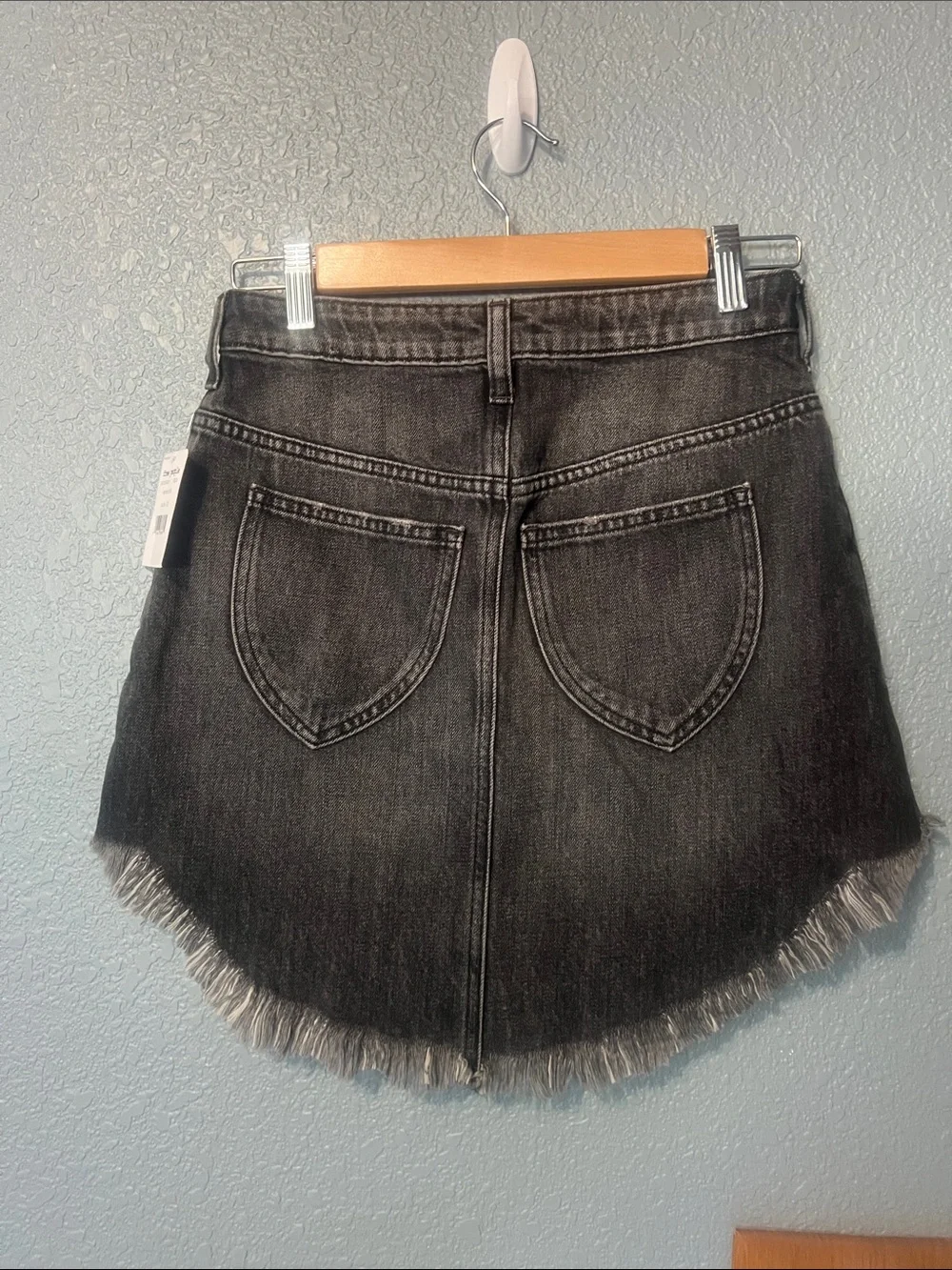 Free People Bailey Fray Hem Denim Mini Skirt NWT Size 25